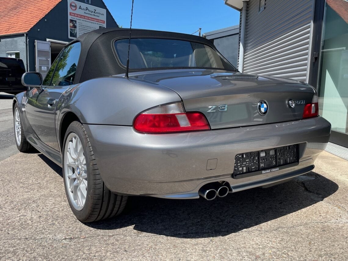 BMW Z3 3.0 Roadster Sterlinggrau Metallic Sportedition Benkel Classic Beverungen