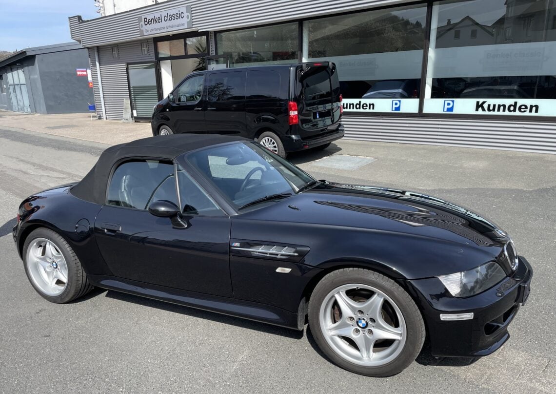 BMW Z3 Roadster Schwarz per Einzeltransport nach Barcarena/Portugal