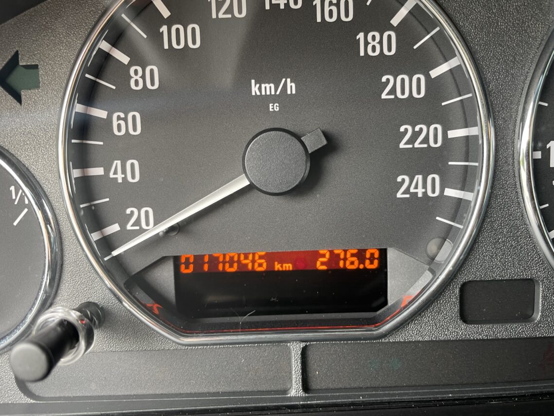 BMW Z3 Roadster 2.8 nur17TKM Raritaet Benkel Classic BMW Z3 Roadster 2.8 nur 17TKM gelaufen bei Benkel Classic in Beverungen