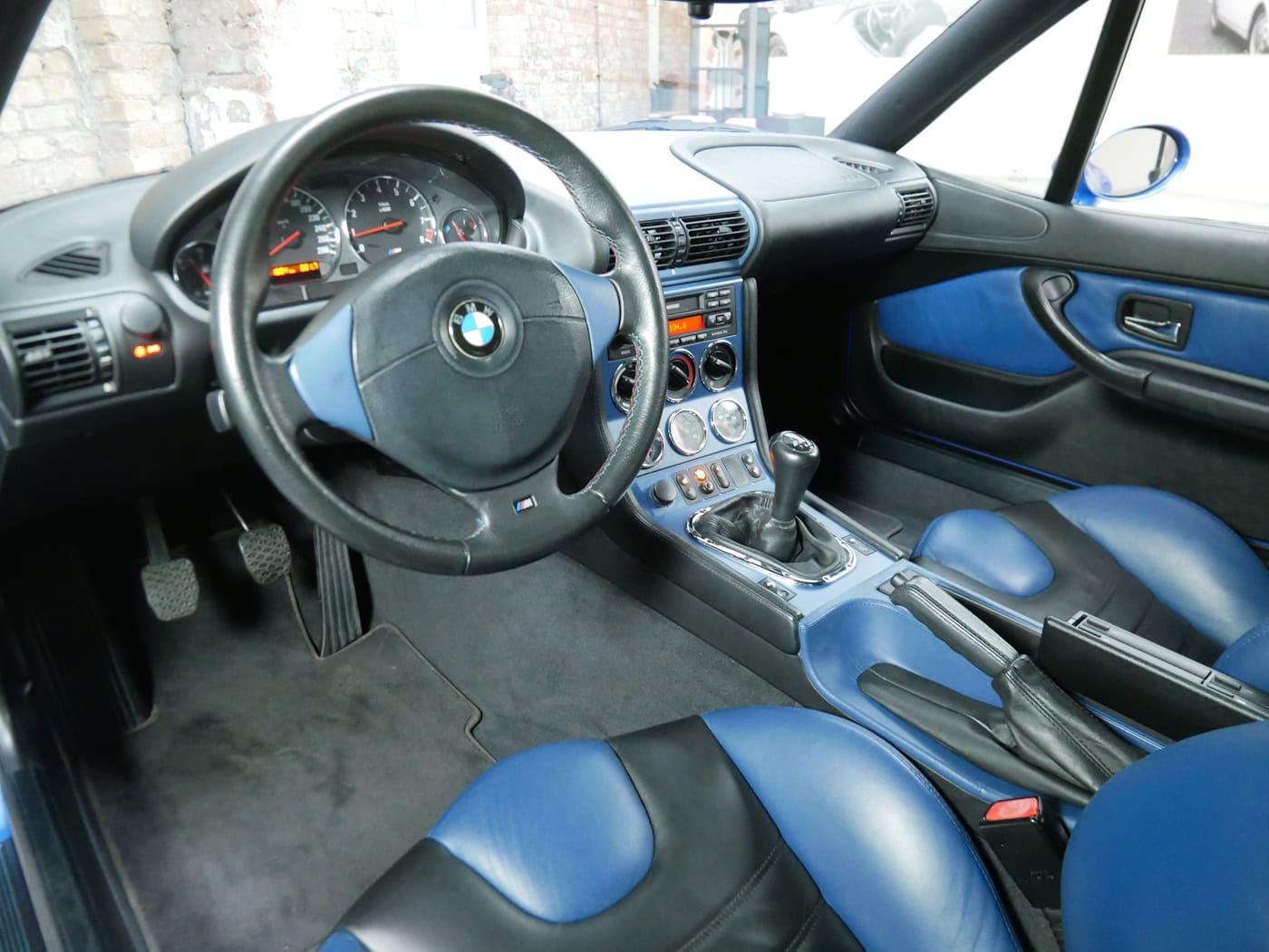 26 ok Benkel Classic BMW Z3 M Coupé 1. Hand Fotofahrzeug ClassicData1-