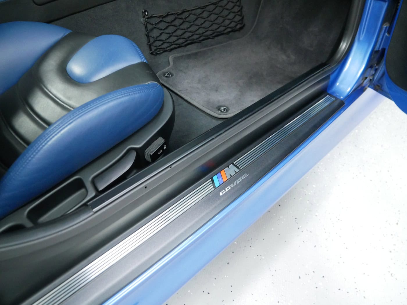 33 ok 1 Benkel Classic BMW Z3 M Coupé 1. Hand Fotofahrzeug ClassicData1-