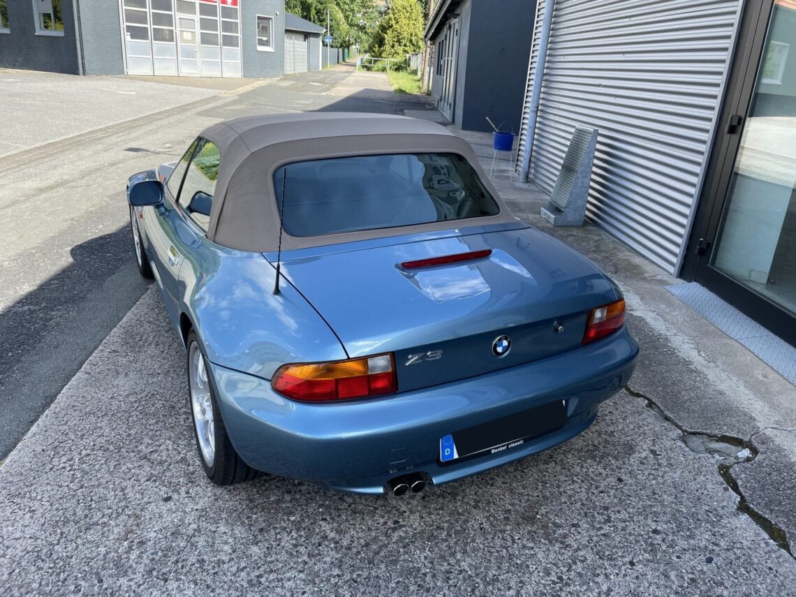 BMW Z3 2.8 Roadster Bond Filmfahrzeug Benkel Classic Beverungen BMW Z3 2.8 Roadster seltene Gelegenheit, da Original Fahrzeug aus dem James-Bond-Film Goldeneye Benkel Classic Beverungen