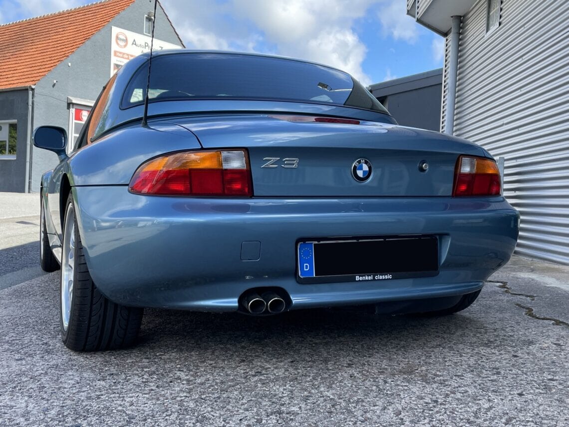 BMW Z3 2.8 Roadster James Bond Filmfahrzeug Goldeneye Benkel Classic Beverungen BMW Z3 2.8 Roadster James Bond Oroginal Filmfahrzeug Goldeneye Benkel Classic Beverungen