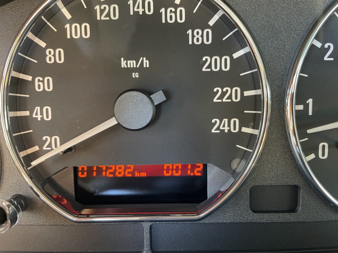 Neuzugang BMW Z3.3.0 Coupe schwarz walnuss low mileage Benkel Classic Beverungen Neuzugang BMW Z3.3.0 Coupe Saphirschwarz-metallic und walnuss-Walknappa-Leder Low Mileage Benkel Classic Beverungen